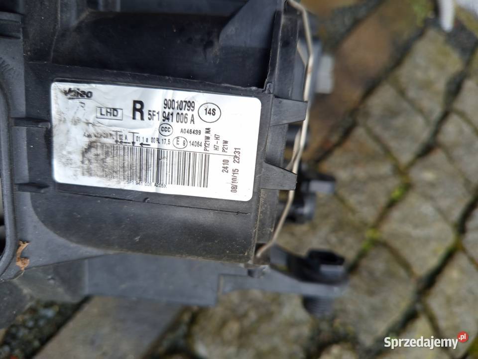 Reflektor prawy Leon 3 prawy orginalny Lampy przednie Rzeszów