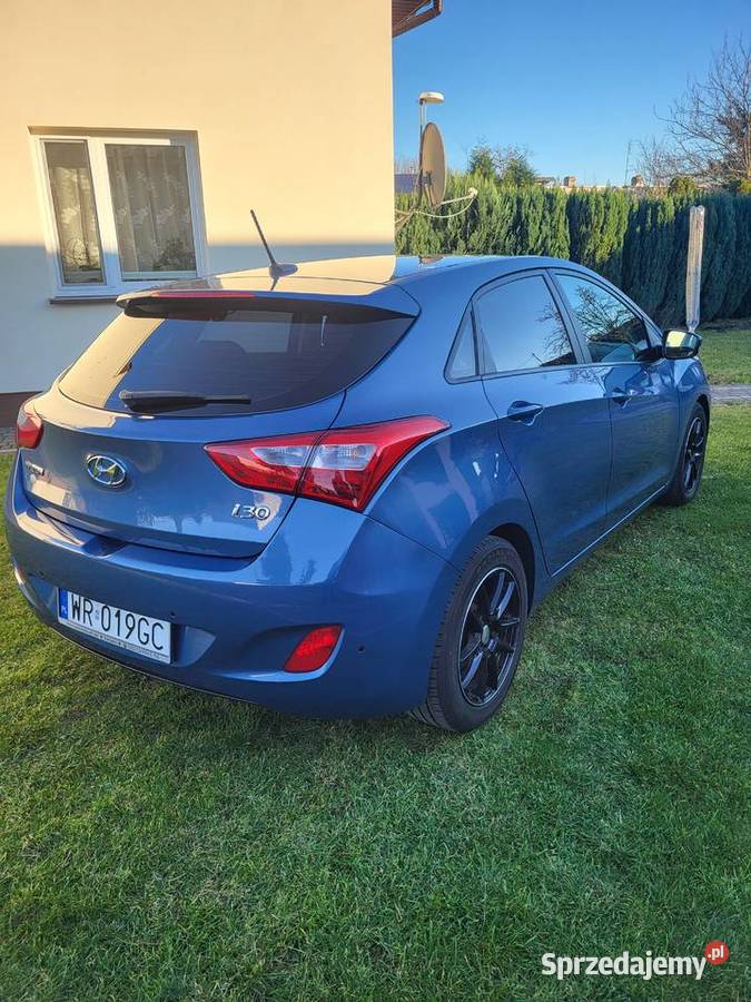 Sprzedam zadbanego HYUNDAIA I30 z 2016 r w 102000km Radom