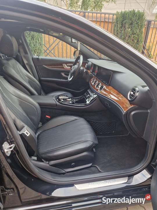 MercedesBenz W213 E300 AMG LINE sprzedam