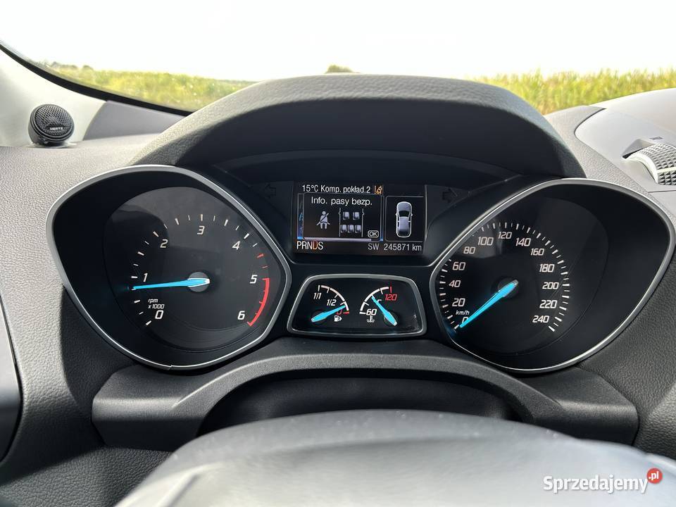 Ford Kuga 4x4 AUTOMAT 180 bogate wyposażeniem 247000km sprzedam