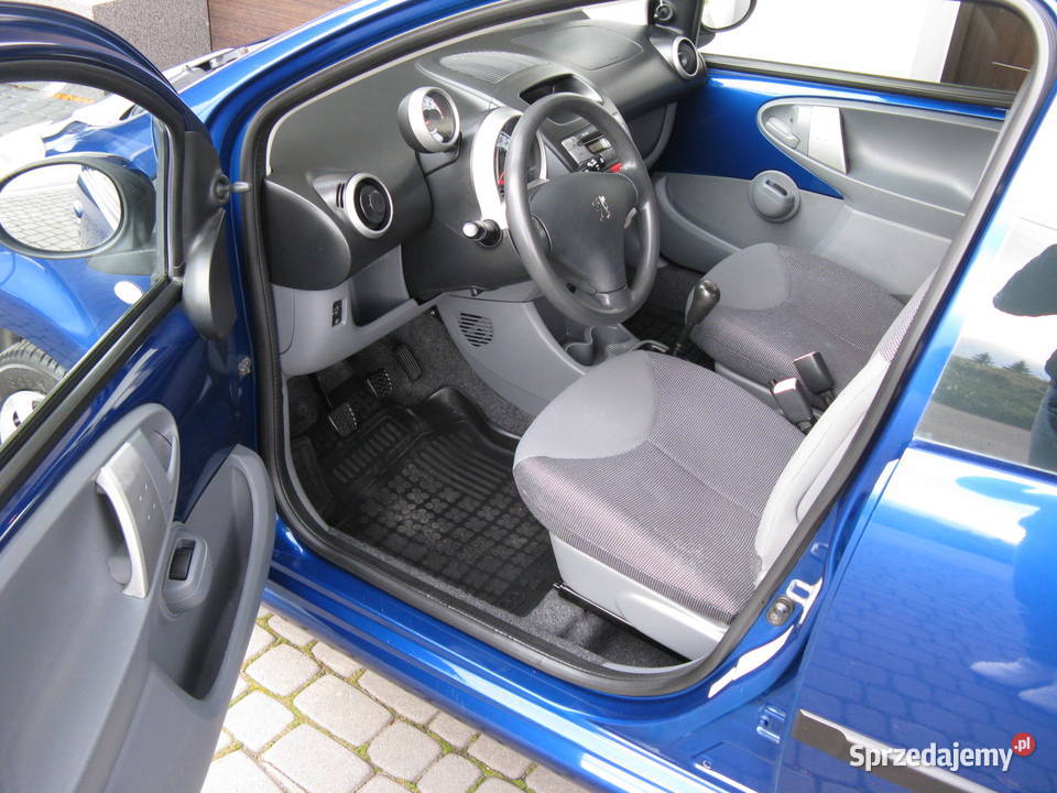 Śliczny 5Drzwi Klimaelektryka Aygo Piękny kolor gniazdo AUX sprzedam