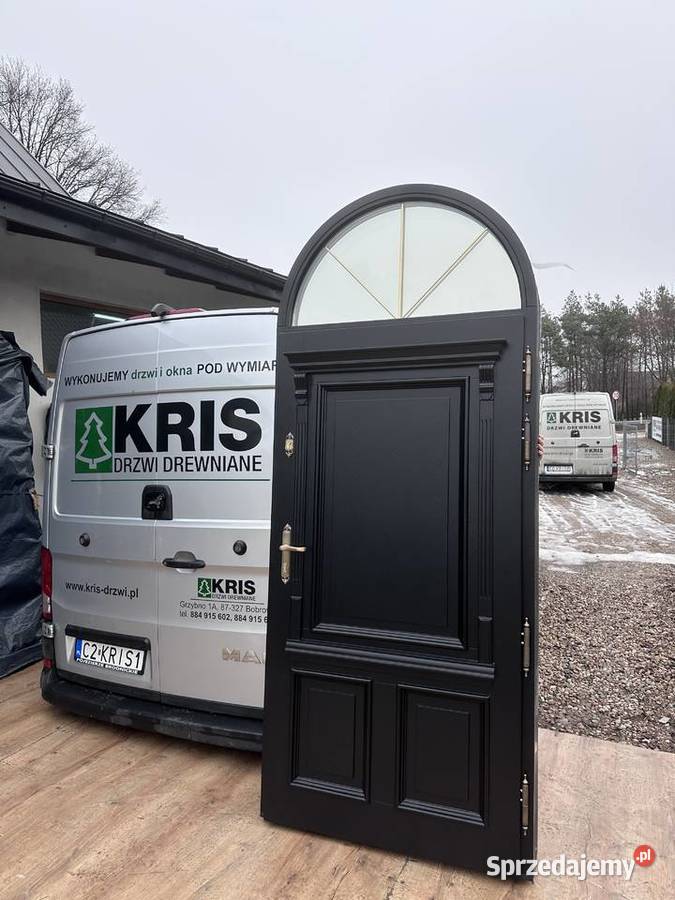 Drzwi zewnętrzne drewniane czarne łuk łukowe NA Katowice