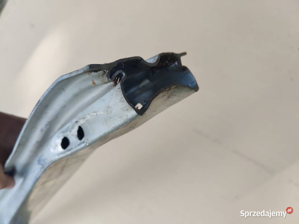 Belka zderzaka przednia przód AUDI Q5 Pozostałe