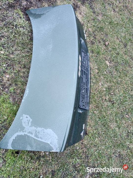 Klapa bagażnika audi a4 B5 lubelskie Łykoszyn