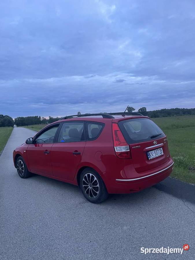 Hyundi i30 16 d 2010 klima i30 Busko-Zdrój