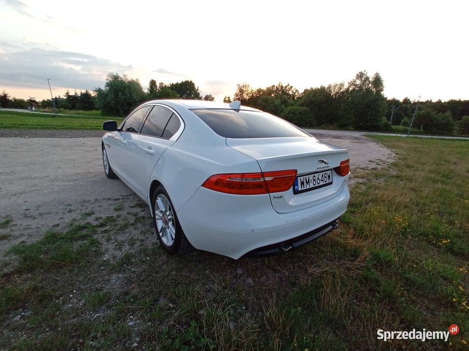 Jaguar Xe Premium 20 250 AWD 250KM Zamienie