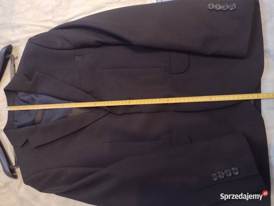 Garnitur młodzieżowy 164 wzrostu Komorów