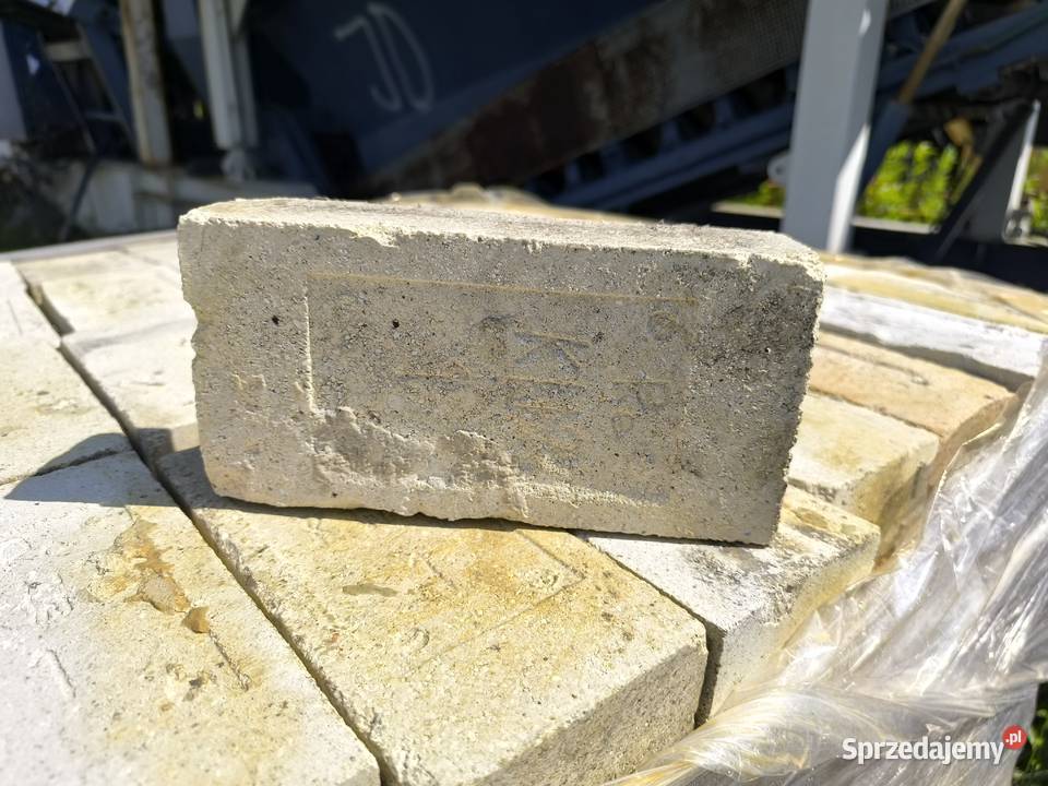 cegła szamotowa szamotka używana z rozbiórki Tarnobrzeg