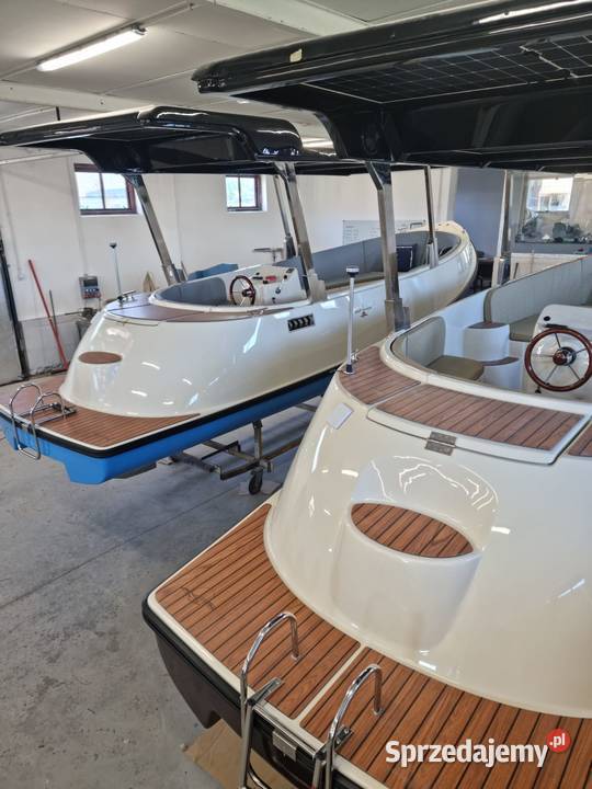 Łódź elektrycznasolarna Sunrise 700 ECO Tender Gdynia