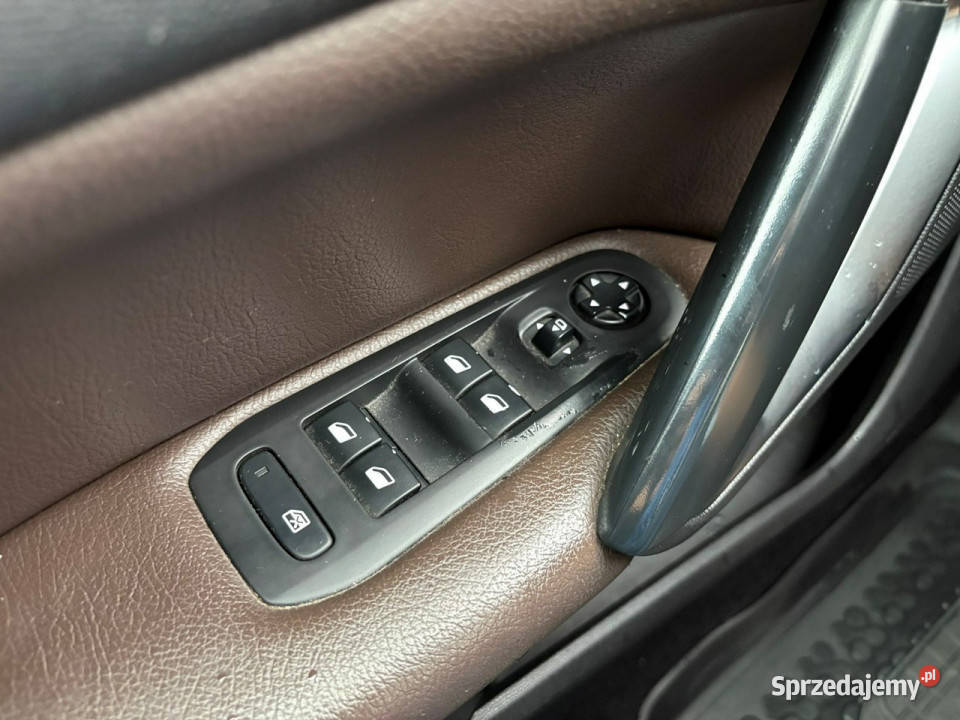 Peugeot 308 SW 16 HDI 120 Skórzana tapicerka Lipówki