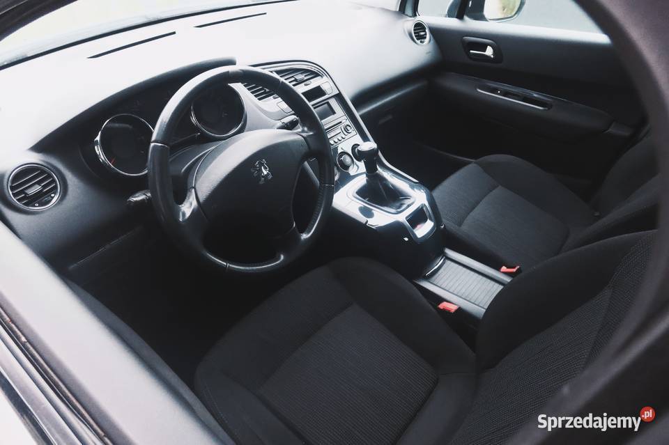 PEUGEOT 5008 Rok produkcji 2010 Motoryzacja Gniezno