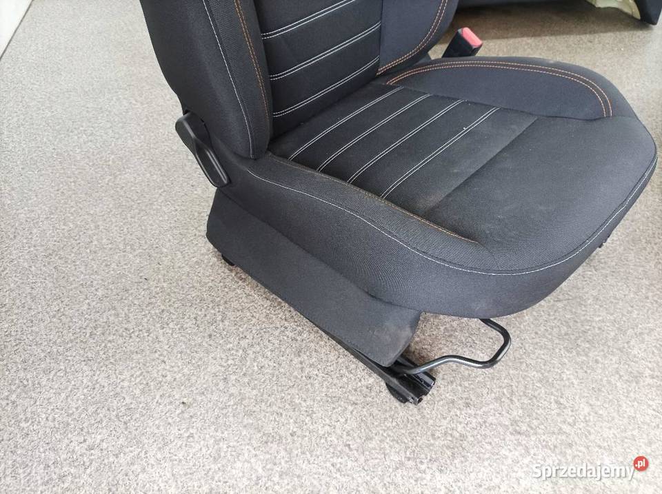 FOTELE KANAPA EUROPA STEPWAY Dacia Sandero III sprzedam