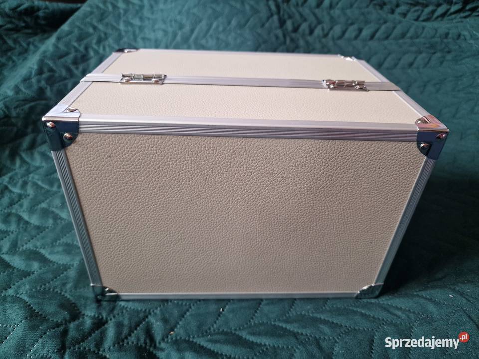 NOWY Kuferek na biżuteriękosmetyki SMUKEE dolnośląskie sprzedam