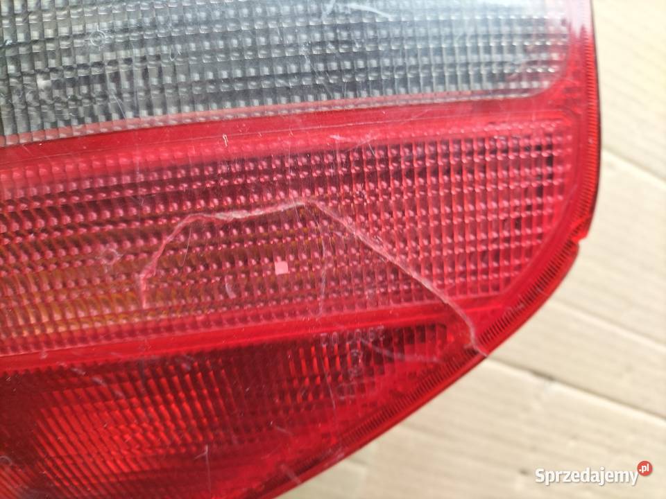 AUDI A3 8L LAMPA TYŁ TYLNA PRAWA Kamień-Kolonia