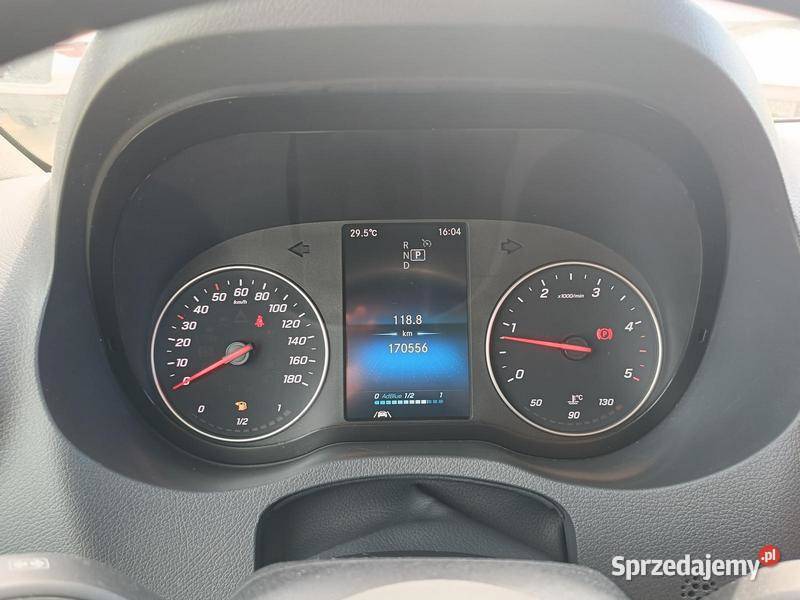 MERCEDESBENZ SPRINTER 517 CDI 2023 195000 ccm 170556km Warszawa