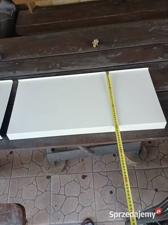 Parapety białe Mirów Stary
