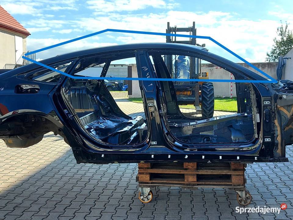 Audi A7 II 4K8 4M0 TFSI DACH CZARNY LY9B osobowe