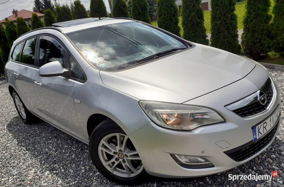 Opel Astra COSMO Szyberdach Podgrzewa Kierownica