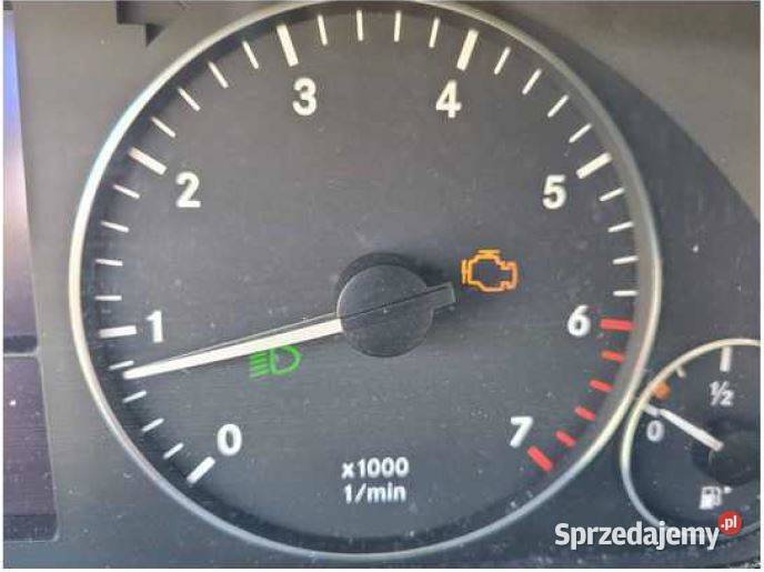 Syndyk sprzeda MERCEDES BENZ A150 215246km Szczecin