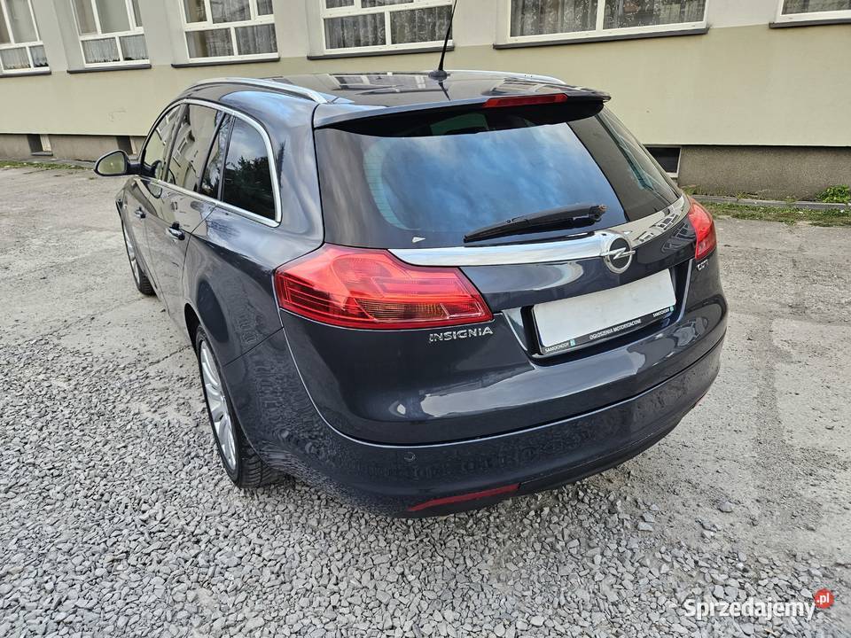 Opel Insignia 20CDTI 130 Automat EURO5 Combi autoalarm Sanok