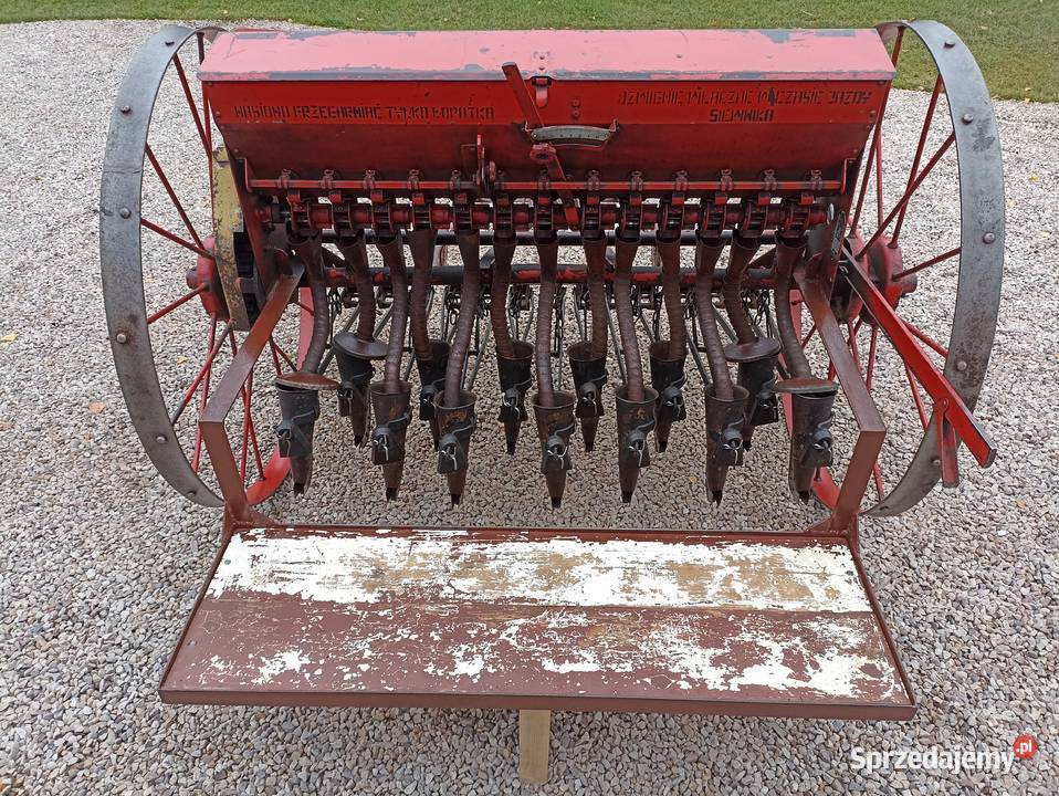 Siewnik konny przystosowany do ciągnika Bieliny