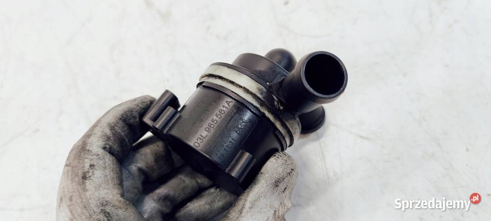 DODATKOWA POMPA WODY AUDI VW 03L965561A 20 TDI