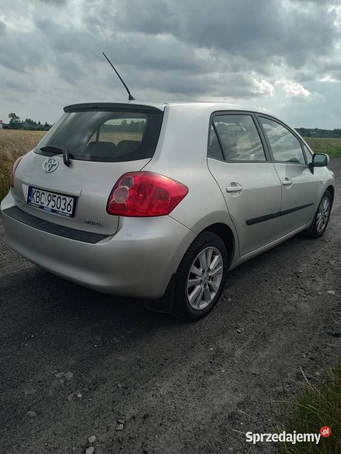 Toyota Auris 16 LPG niezawodna beż korozji Radom
