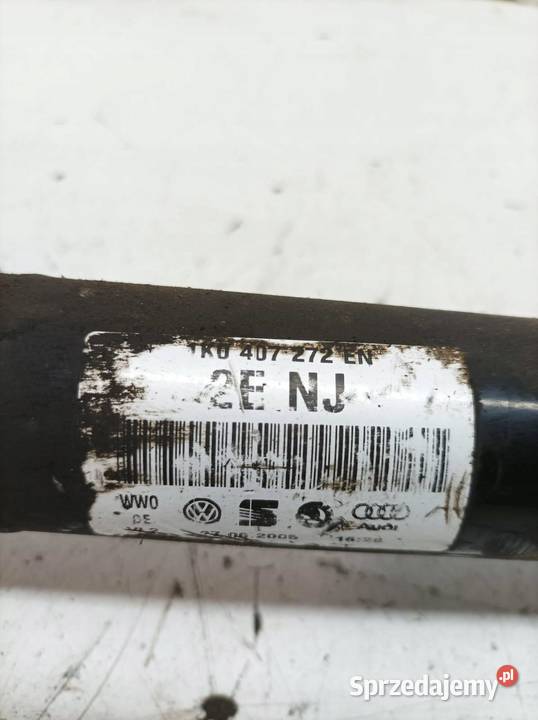 PÓŁOŚ PRAWY PRZÓD 20 TDI PASSAT A3 1K0407272EN