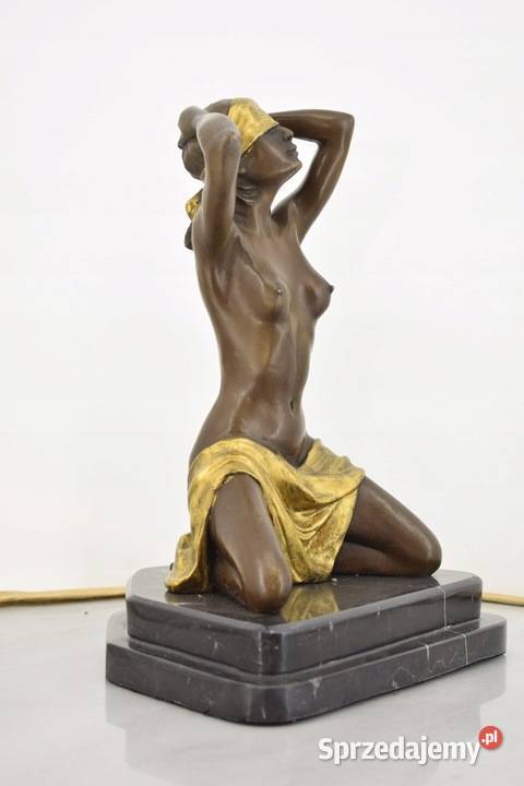 Klęcząca Kobieta Akt Niewolnica Figura Rzeźba