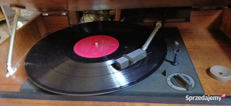 Radio z gramofonem z czasów PRL Kraków