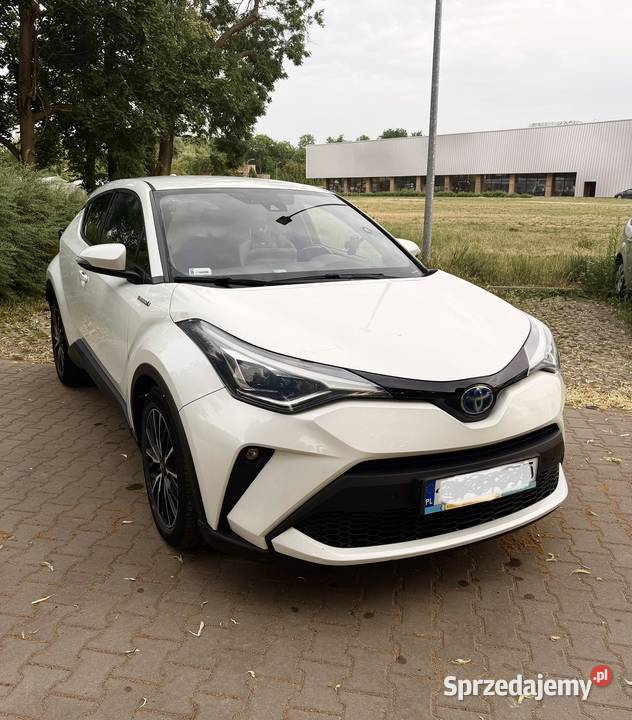 Toyota CHR Executiv hybryda sprzedam