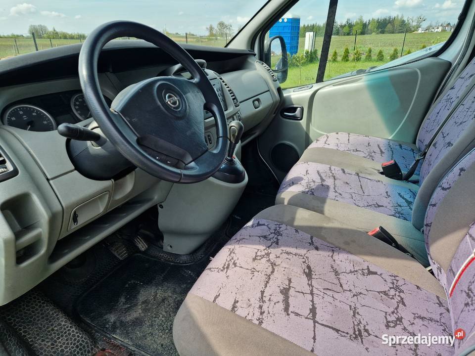 OPEL VIVARO 3fotele LONG Klima Długi Automat Chojnice
