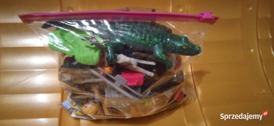Figurki i różne elementy Playmobil sprzedam