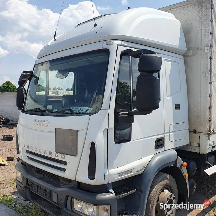 IVECO EUROCARGO KABINA SYPIALNA KOMPLETNA