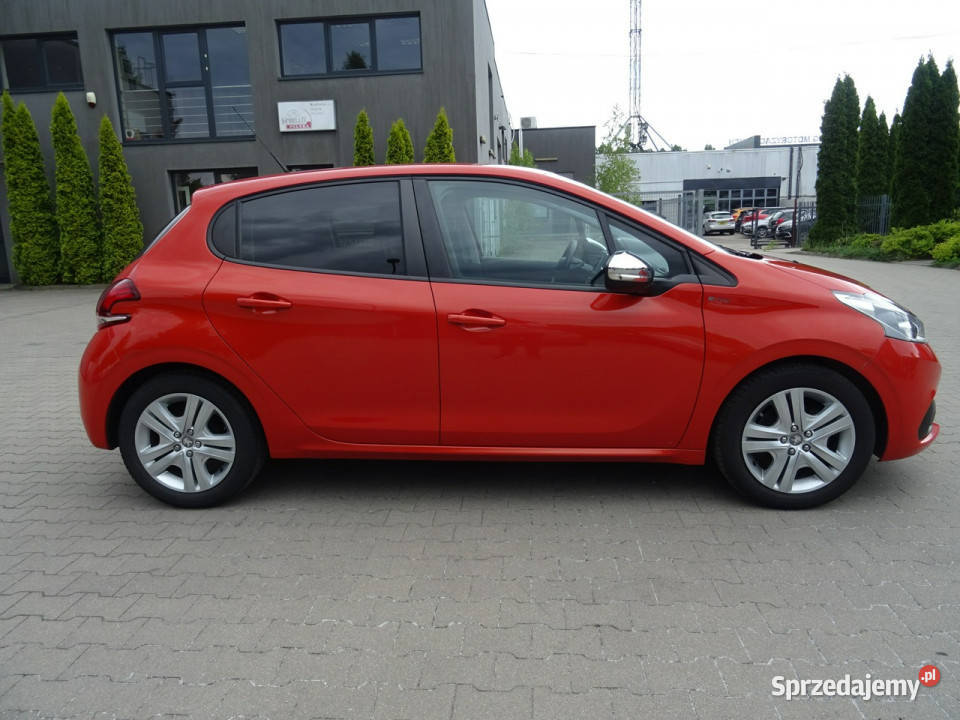 Peugeot 208 12 82 Style krajowy niski Łódź