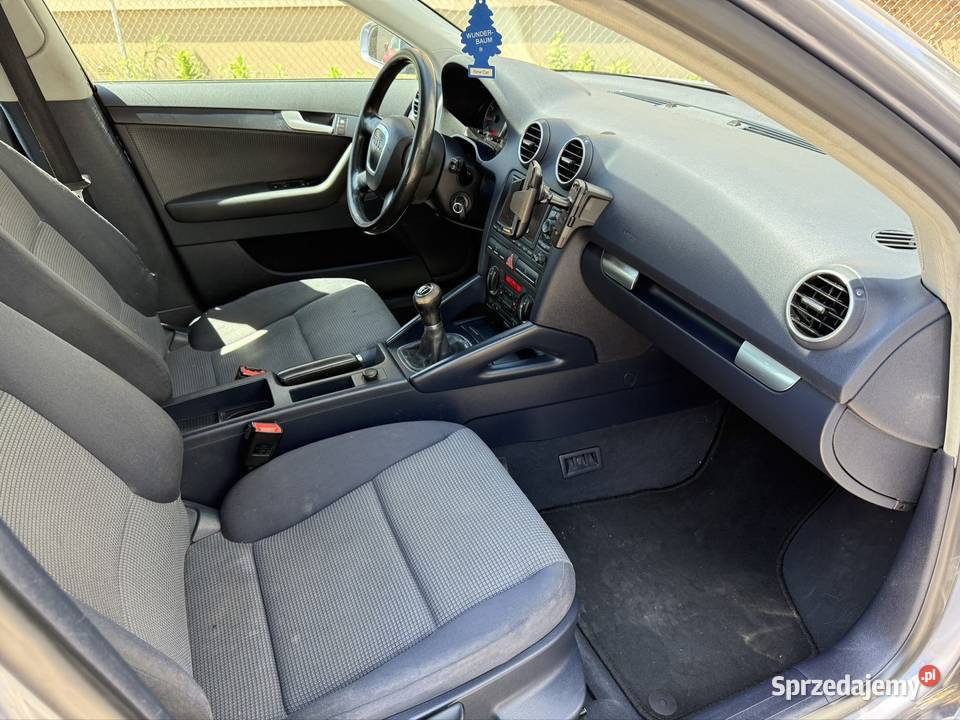 Audi A3 8P 16 benzyna sprawny do jazdy mazowieckie