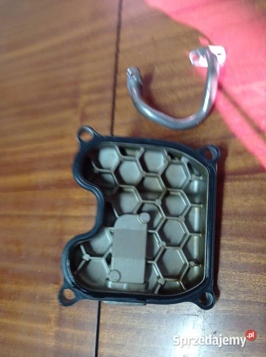 Pokrywa zaworowa SYM 250