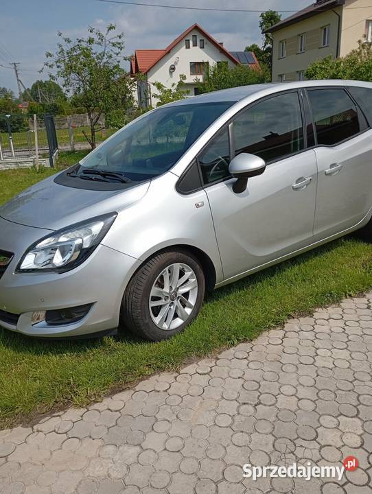 Meriva 2016r Ładna nieuszkodzony Biszcza