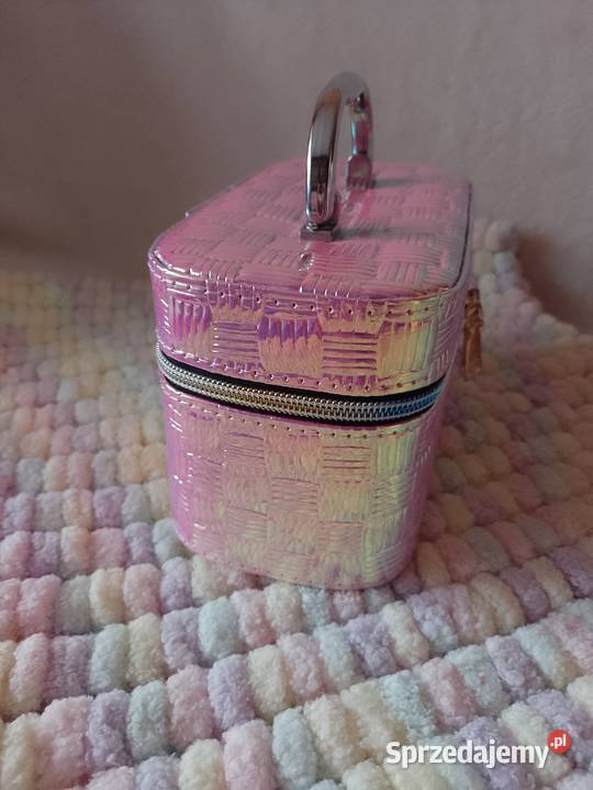 Hiszpański kuferek na biżuterię kosmetyczka z Dodatki Kraków