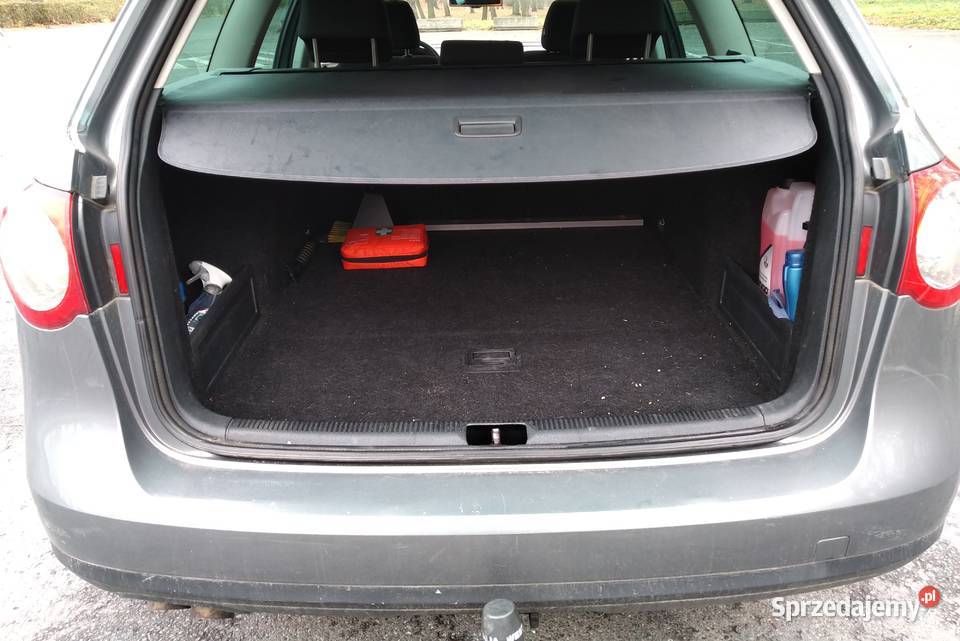 Volkswagen Passat B6 Kombi 20 TDI 140 Rok produkcji 2007 Passat Sieradz sprzedam