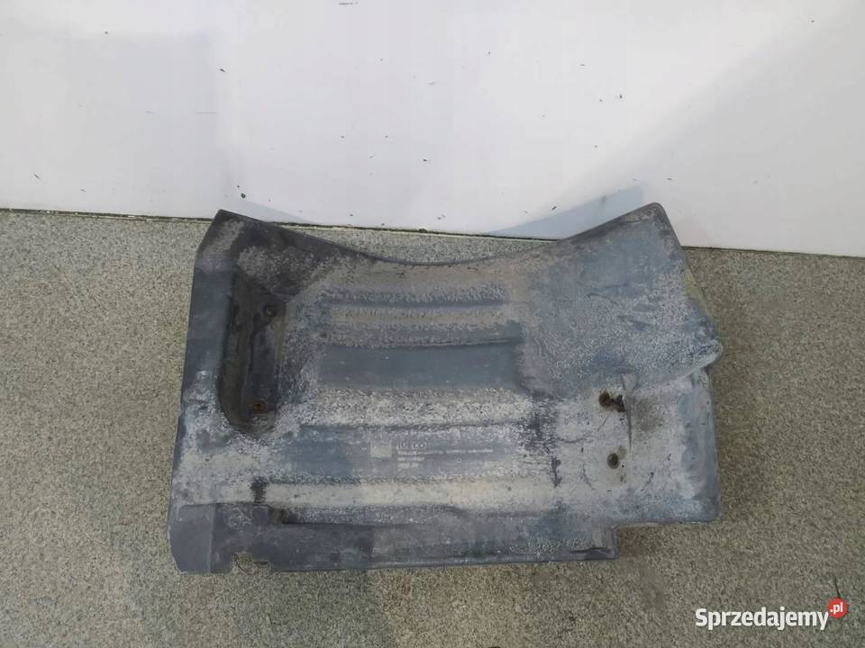 NADKOLE LEWE 504067844 Iveco Stralis