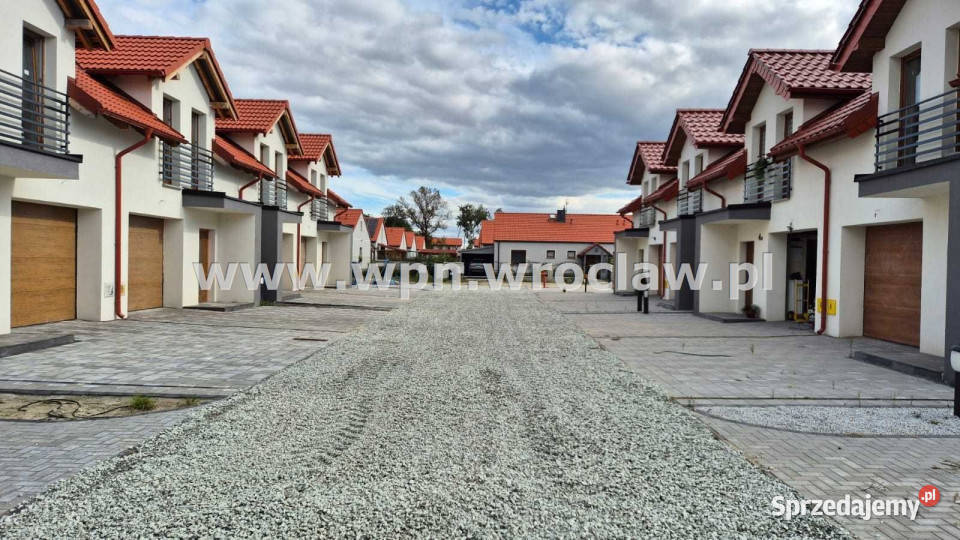 Dom szeregowy 12036m2 JelczLaskowice pustak dolnośląskie Jelcz-Laskowice