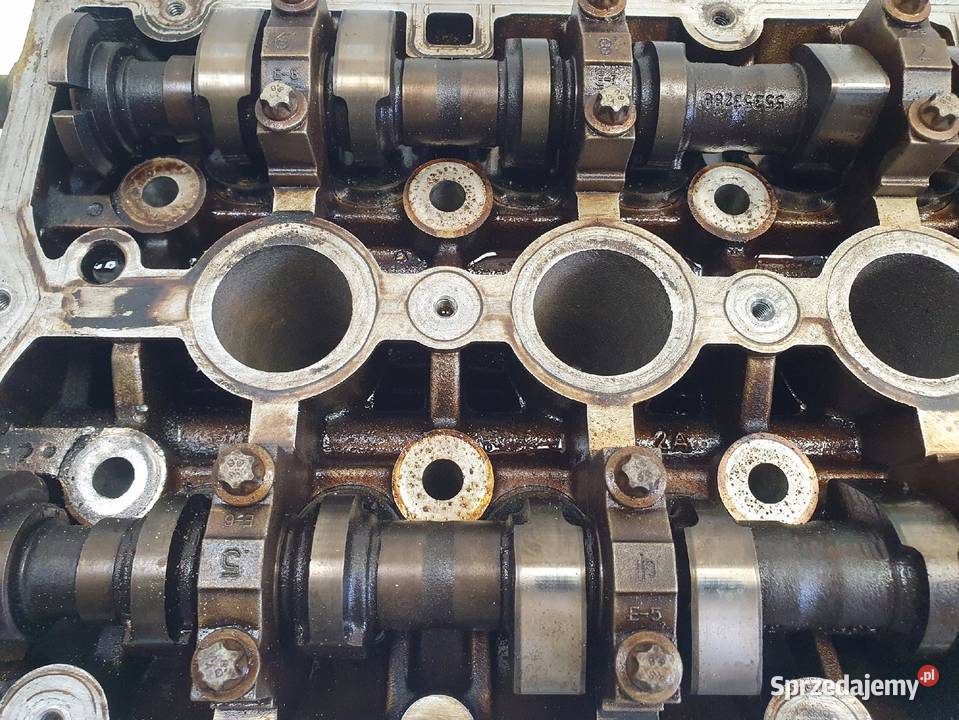 Opel Zafira B Astra J 16 16V A16XER GŁOWICA