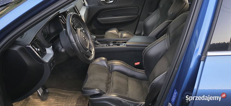 Auto osobowe VOLVO XC60 nieuszkodzony Czastary