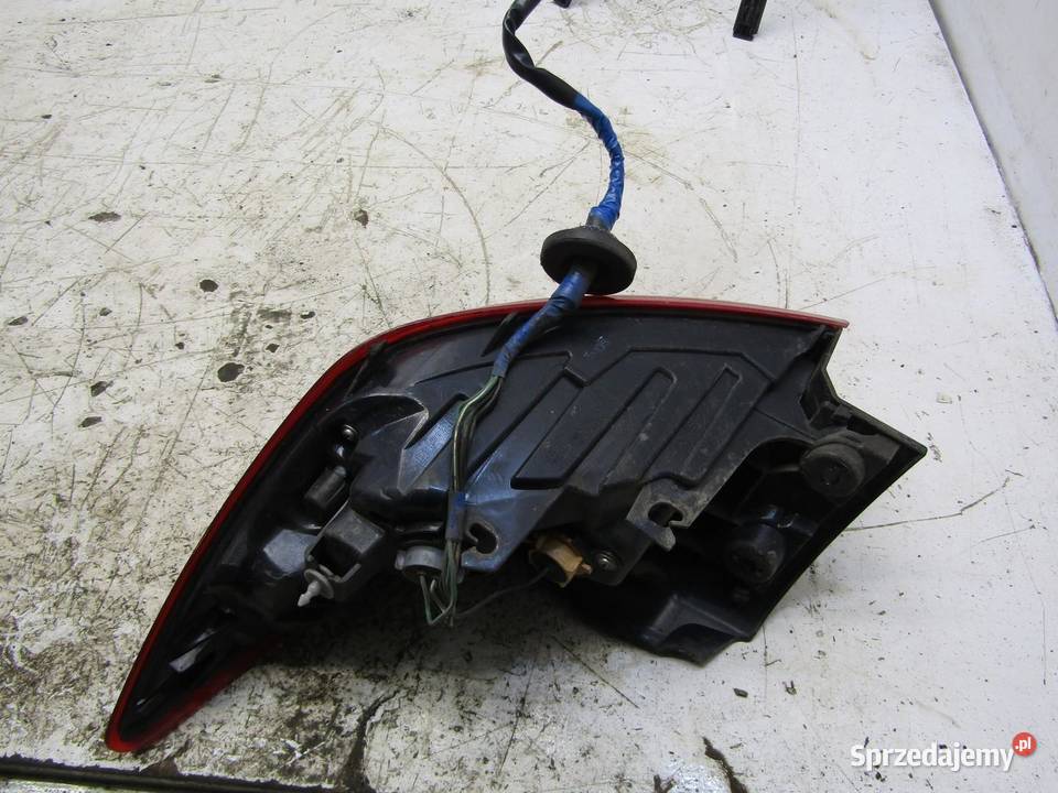 LAMPA TYLNA LEWY TYŁ MAZDA CX3 CX3 1111