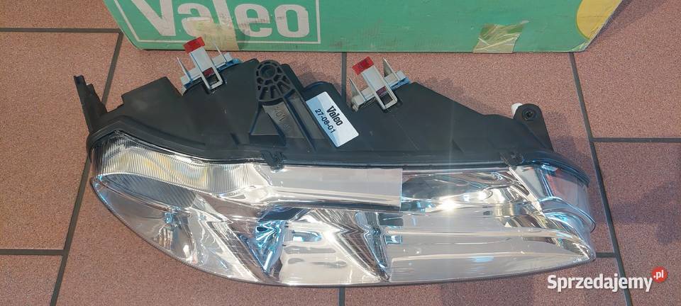 Lampa prawa Peugeot 406 coupe nowa Kalety