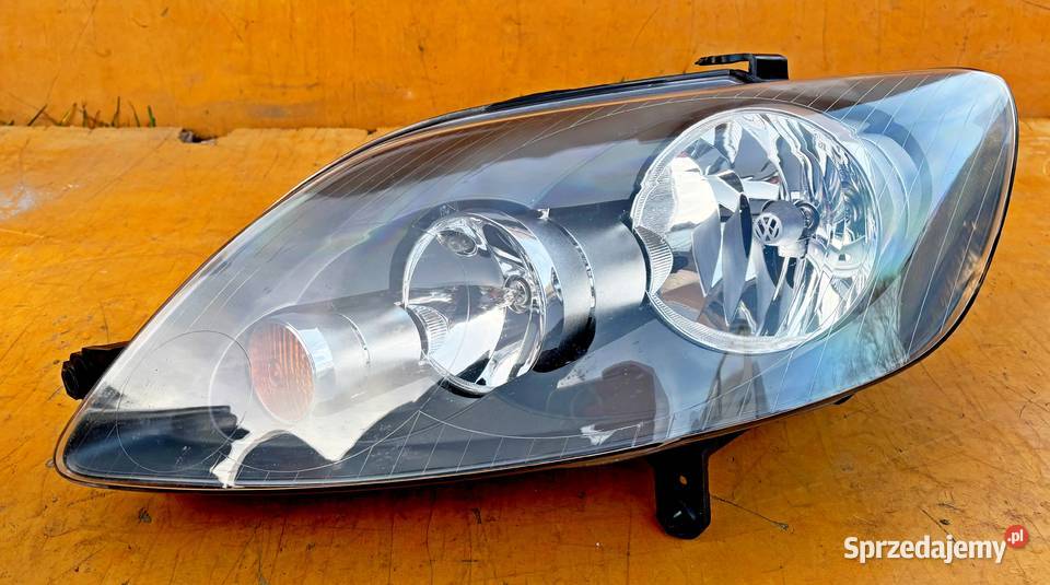 VW GOLF V PLUS LAMPA PRZEDNIA PRAWA EUROPA