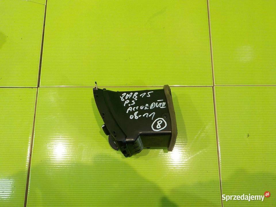 ACCORD VIII kratka nawiewu srodkowa prawa przod Suków