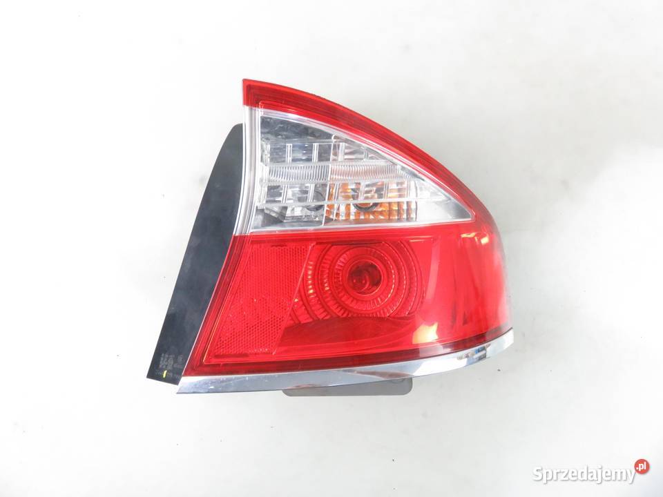 LAMPA PRAWA TYLNA SUBARU LEGACY IV BL 2008