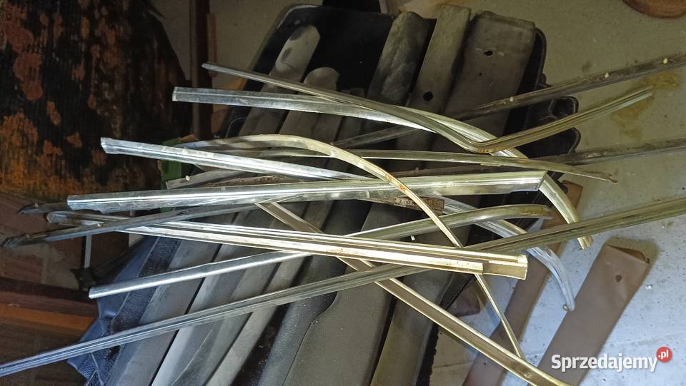 Mercedes Puchatek W115 230 Rok produkcji 1974 Rzeszów